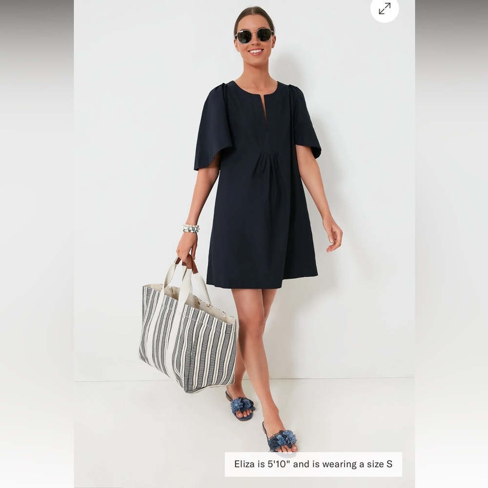 POMANDER PLACE | Deep Navy Finley Flutter Sleeve Dress
